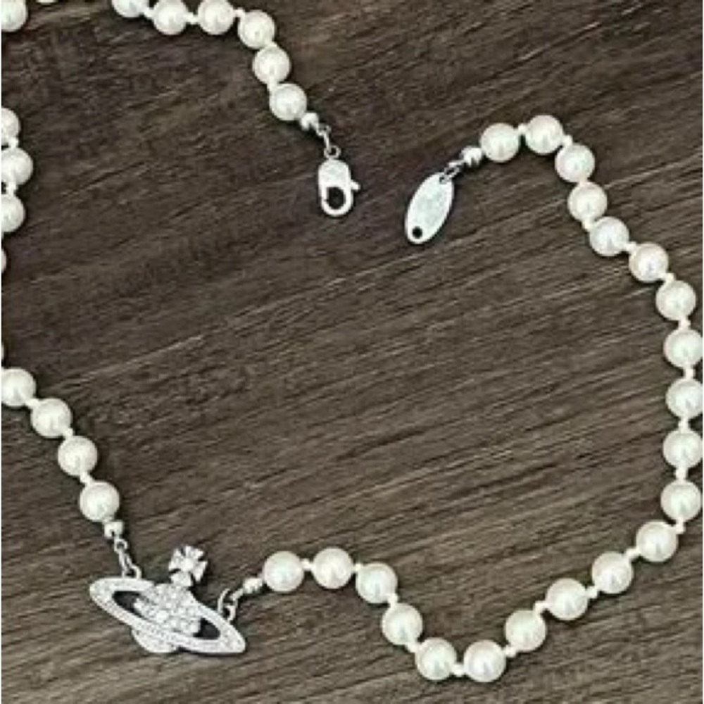 Vivienne Westwood Silver Mini Bas Relief Pearl Choker - Picture 4 of 5
